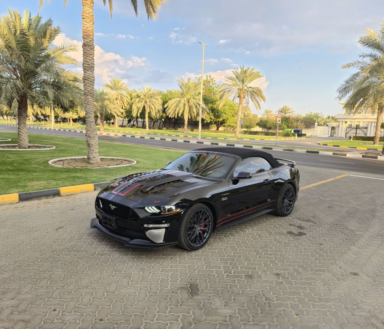 Ford Mustang 5.0L Fastback GT Premium