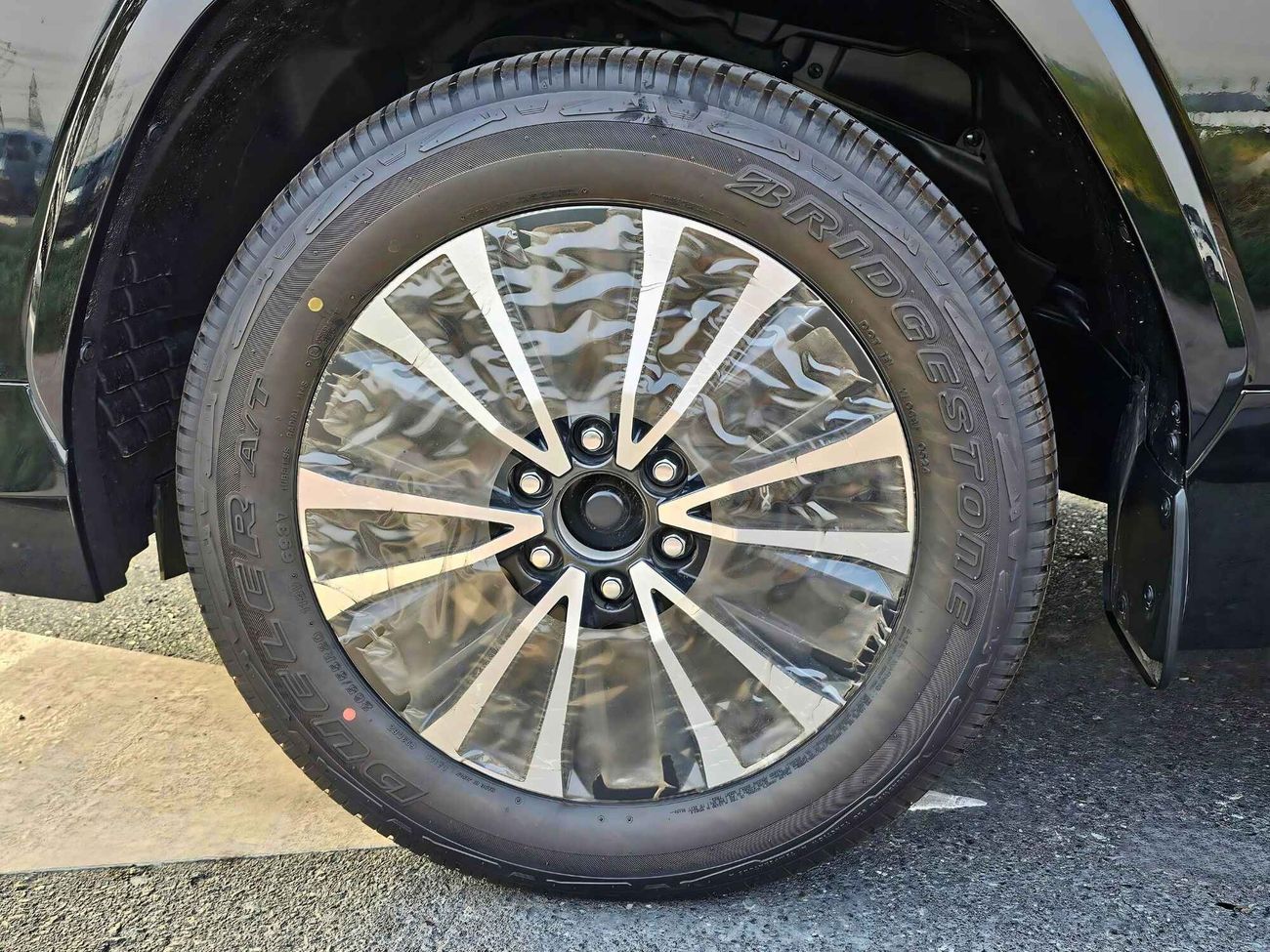 Lexus LX 600 3.5L SIGNATURE | MARK LEVINSON | HUD | 7 SEATS | RADAR | TOP VARIANT | (CODE# 68009)