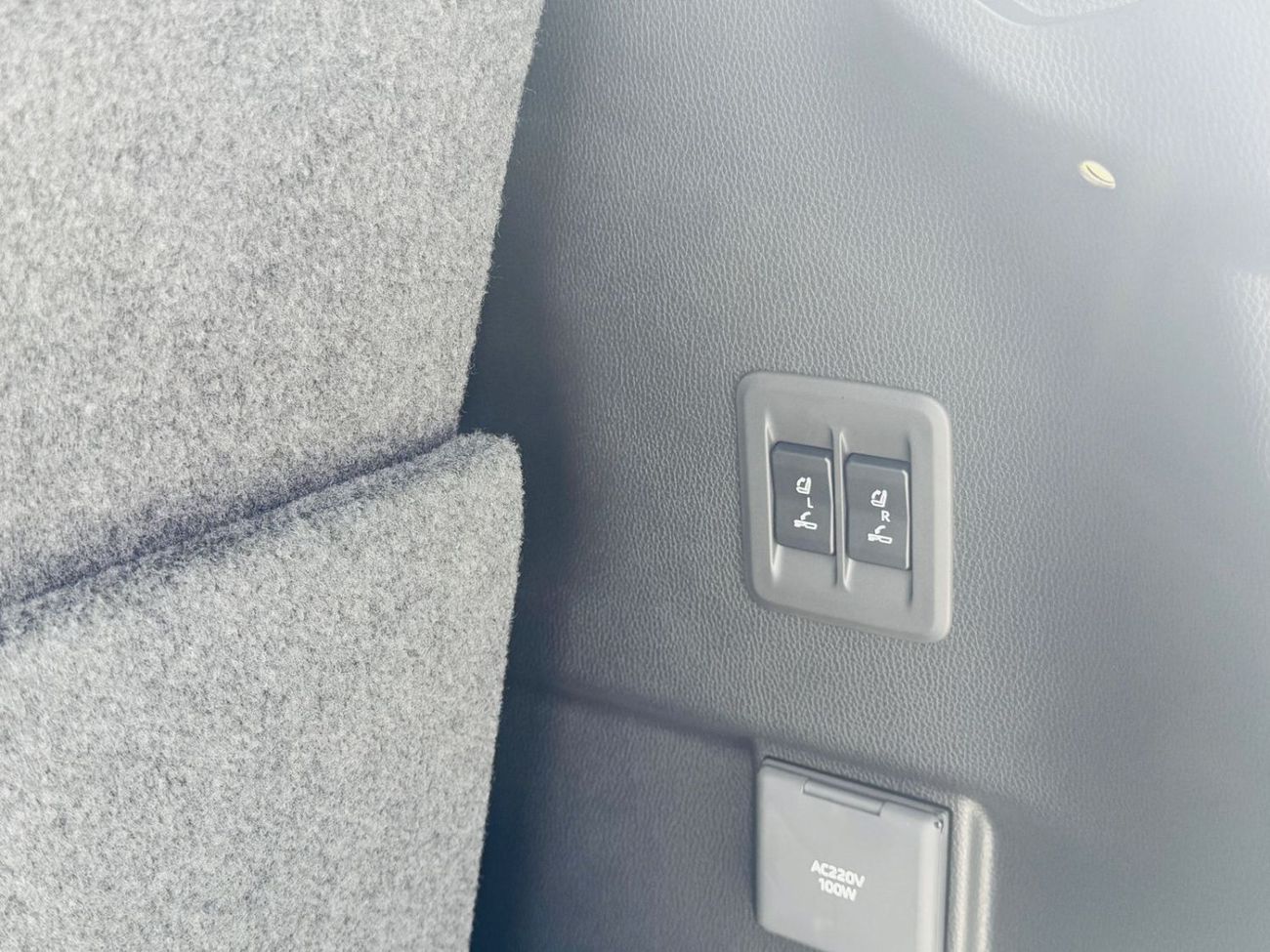 Toyota Prado TOYOTA LAND CRUISER PRADO 2.4L PETROL