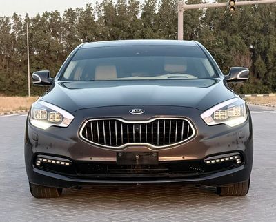 Kia Quoris TOP