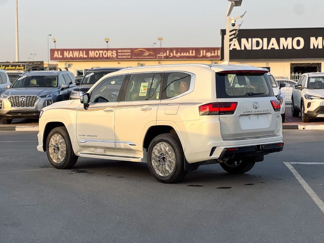Toyota Land Cruiser EXPORT ONLY - 2026 LC300 VX 4.0L (GCC Specification)
