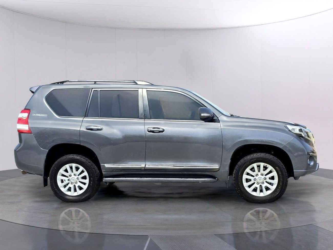 تويوتا برادو 4x4 Diesel 2.8l Right Hand Drive (Export only)