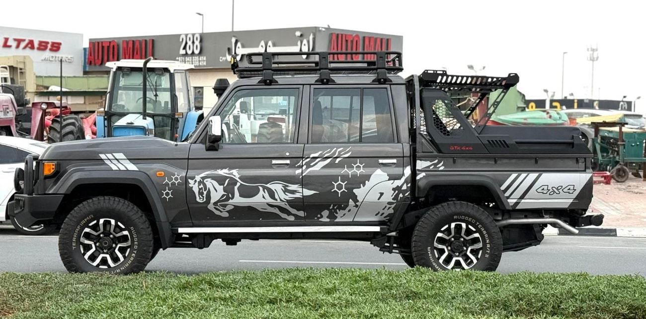 Toyota Land Cruiser Toyota landcruise pickup 2018Model Modified 2024Diesel engine 4.5 1VD colour Grey Transmission Manua