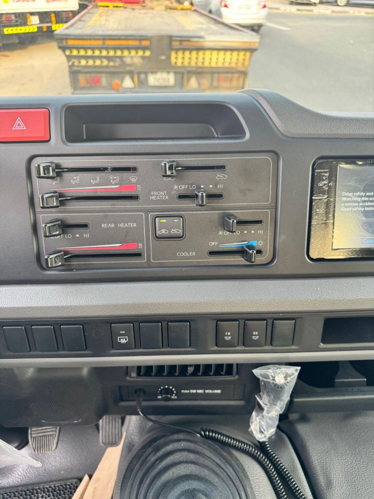 Toyota Coaster 4.0L DIESEL 23 SEATS