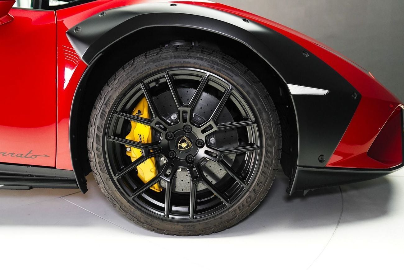 لامبورغيني هوراكان TECNICA STERRATO 5.2L V10