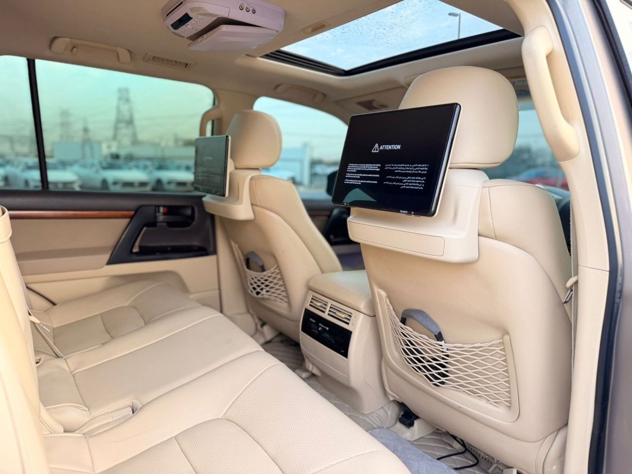 Toyota Land Cruiser GXR 4.6L