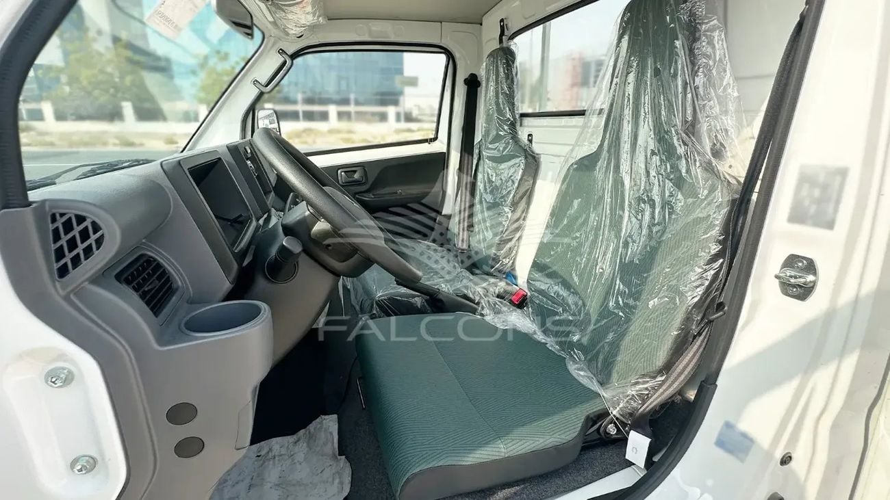 سوزوكي كاري Suzuki Carry 1.5L 2WD 5MT G26 2026 • Petrol • Manual