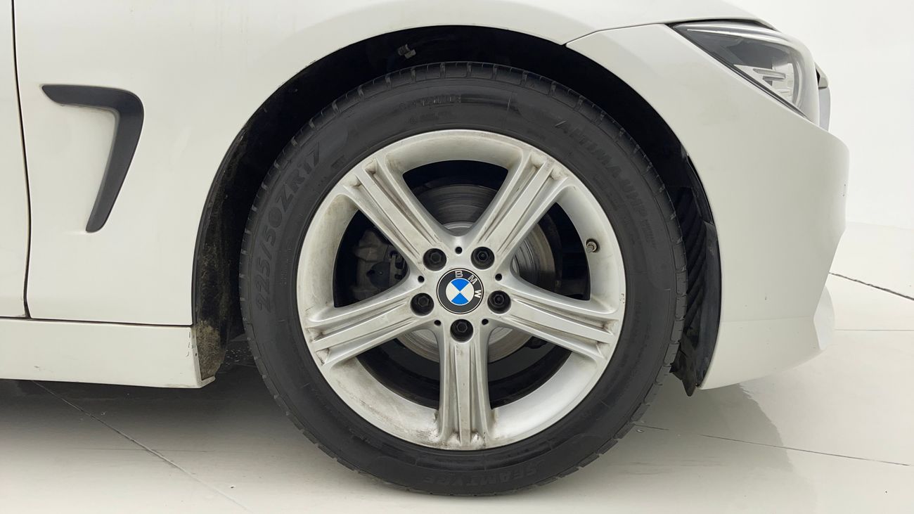 بي أم دبليو 420i GRAND COUPE EXECUTIVE 2 | بدون دفعة مقدمة | اختبار قيادة مجاني للمنزل