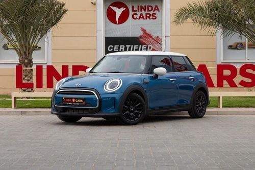Mini Cooper Std 1.5L (5 Seater) MINI Cooper 2024 GCC under Agency Warranty and Service Contract with Flexible Do