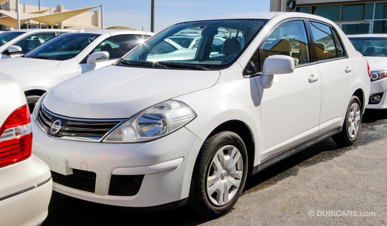 Nissan Tiida