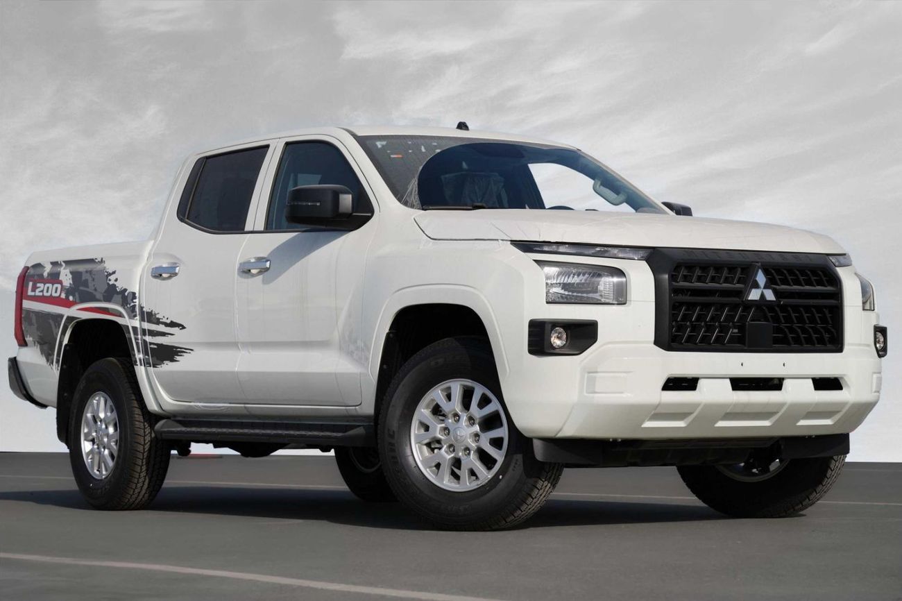 Mitsubishi L200 2.4L GLX 4X4 D/C MID M/T PETROL