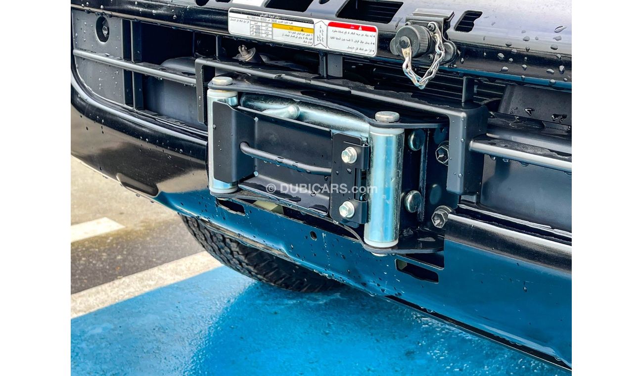 Toyota Land Cruiser 70 Toyota Land Cruiser Hard Top 4.0 V6 HARDTOP 5 DOOR   Dubai