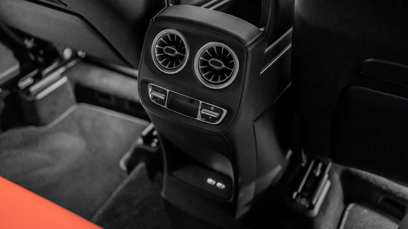 Mercedes Benz G 63 AMG 4X4² G-Class 2027 Mercedes-Benz AMG G 63 4.0L AT Petrol (Carbon In & Out) (Gray-Red)