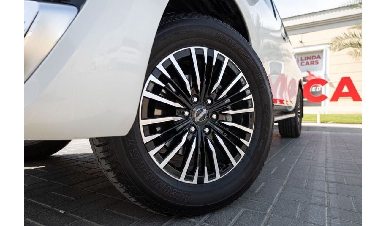 نيسان باترول SE Platinum 4.0L Nissan Patrol SE Platinum City 2024 GCC under Agency Warranty with Flexible Down-Pa