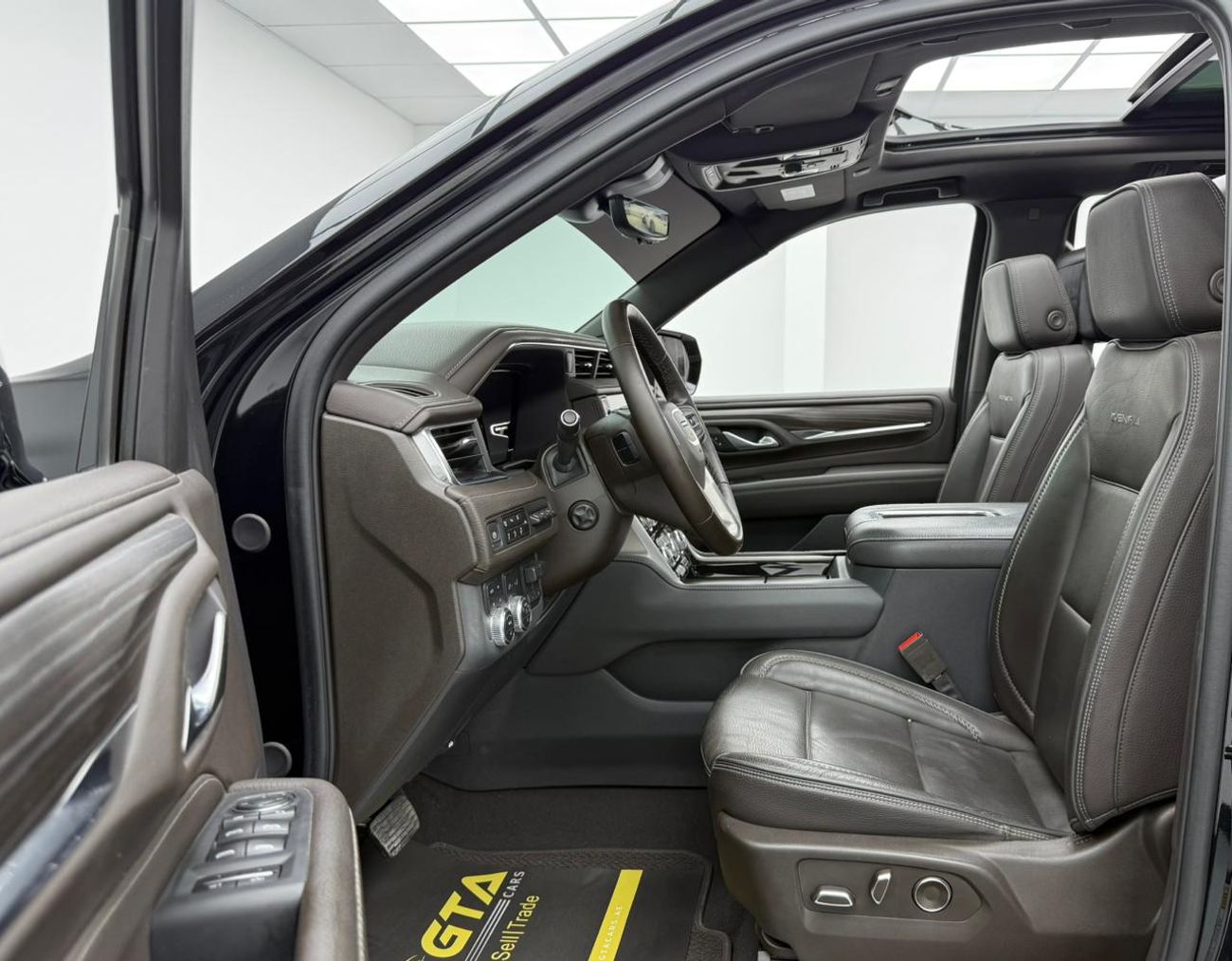 GMC Yukon 6.2 V8 Denali (AWD) 2024 GMC Yukon Denali, 04/2029 GMC Warranty + Service Contract, GMC Full Service