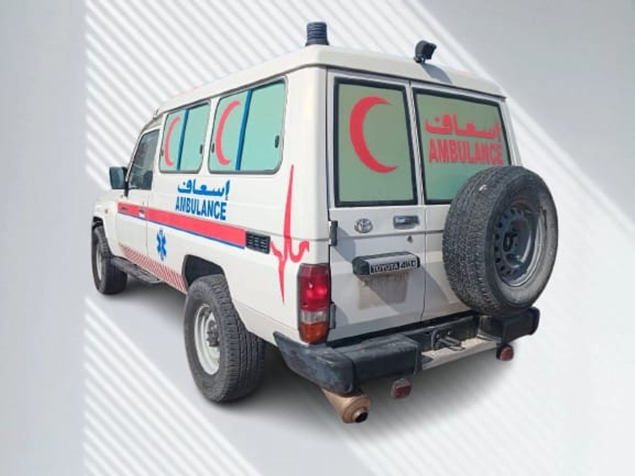 Toyota Land Cruiser 70 78 4.2L DIESEL MANUAL TRANSMISSION ( AMBULANCE )