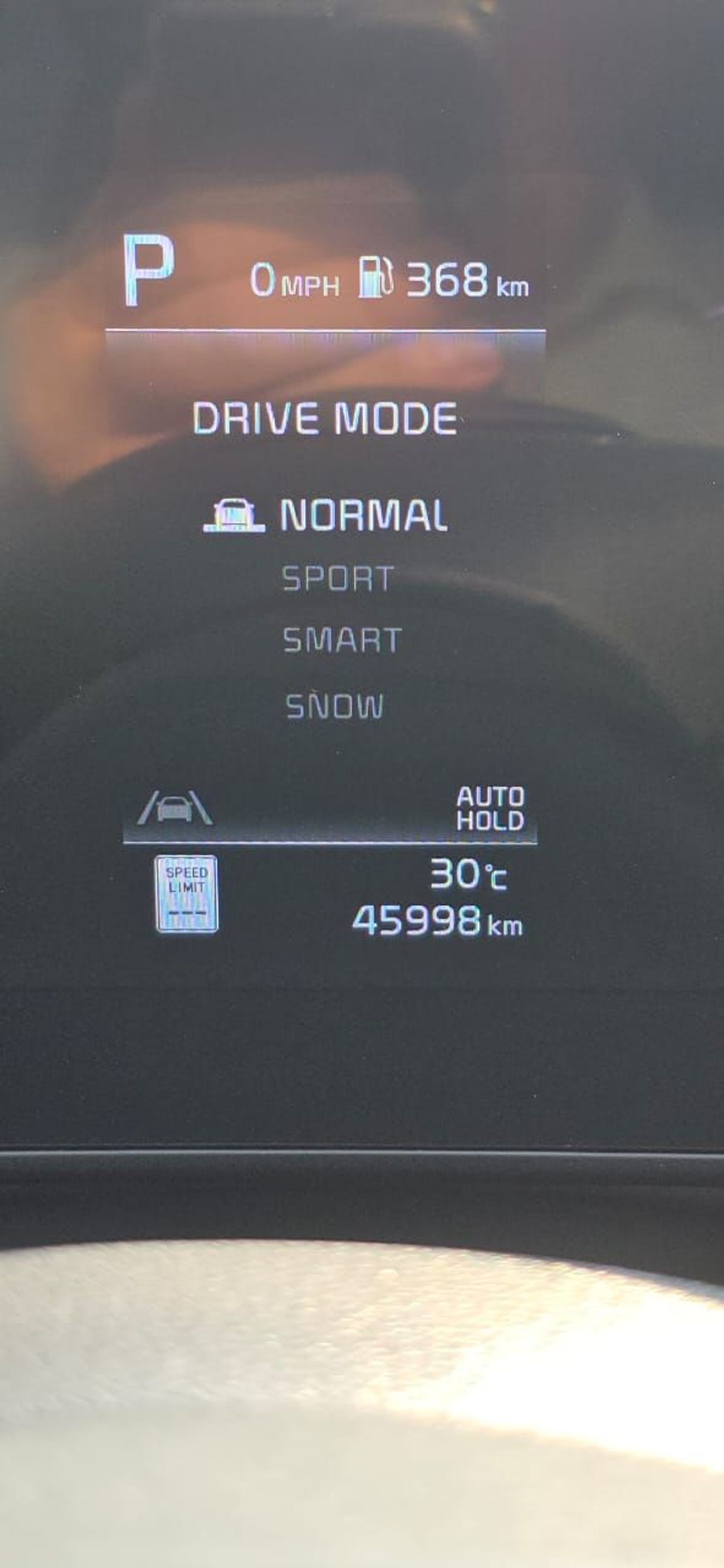 كيا سبورتيج xline AWD