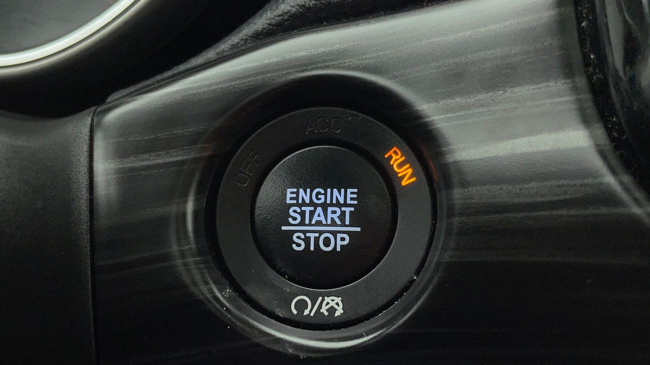 جيب جراند شيروكي LIMITED 3.6 | بدون دفعة مقدمة | اختبار القيادة في المنزل