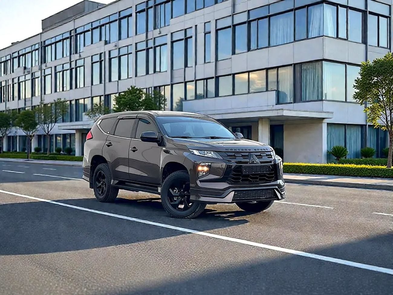 ميتسوبيشي مونتيرو سبورت 1,504 P.M | GLX 2WD Medium Line | Brand | GCC Specs