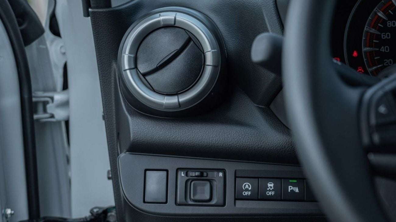 Suzuki Celerio GL 1.0P AT MY2023 – SILVER