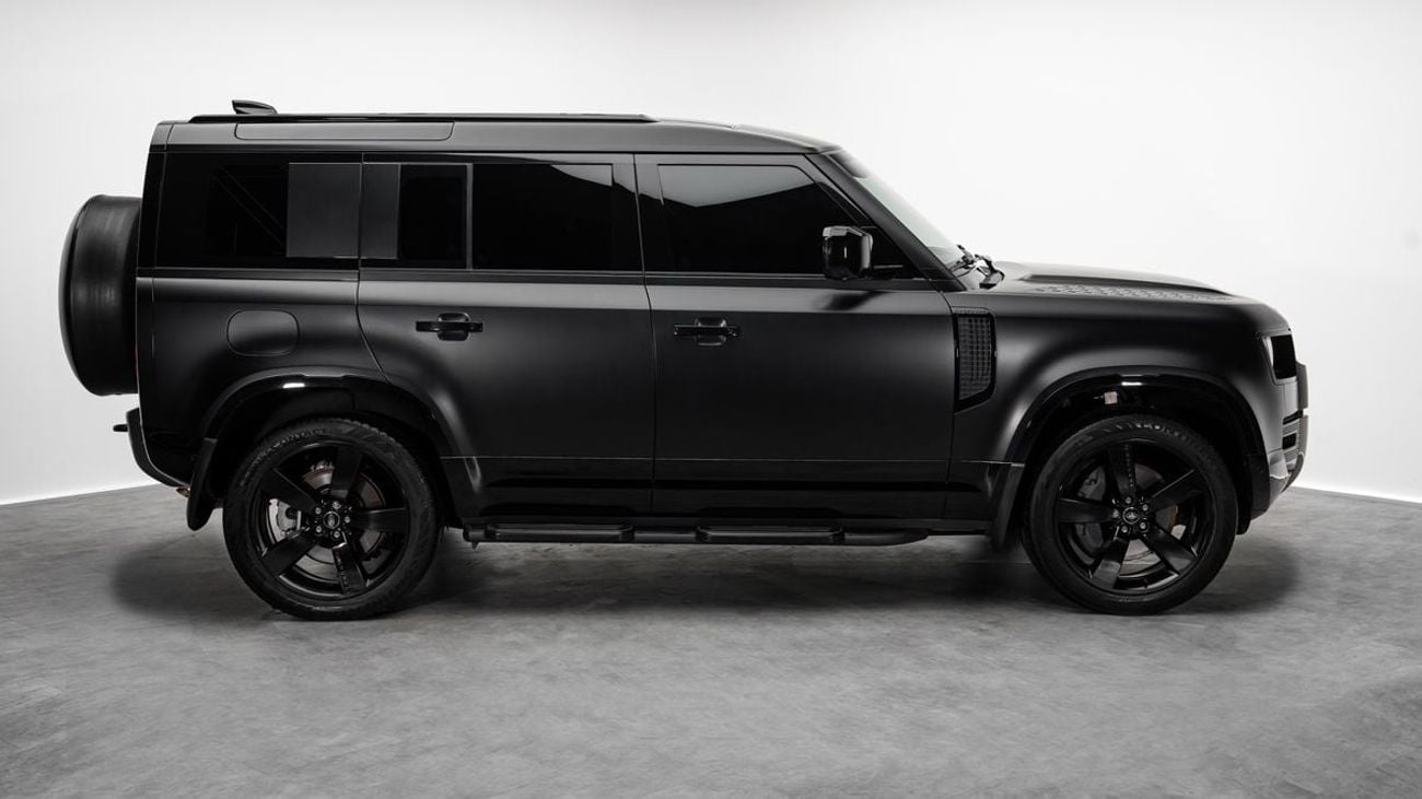 Land Rover Defender HSE P400 - 2025 - GCC - Under Warranty