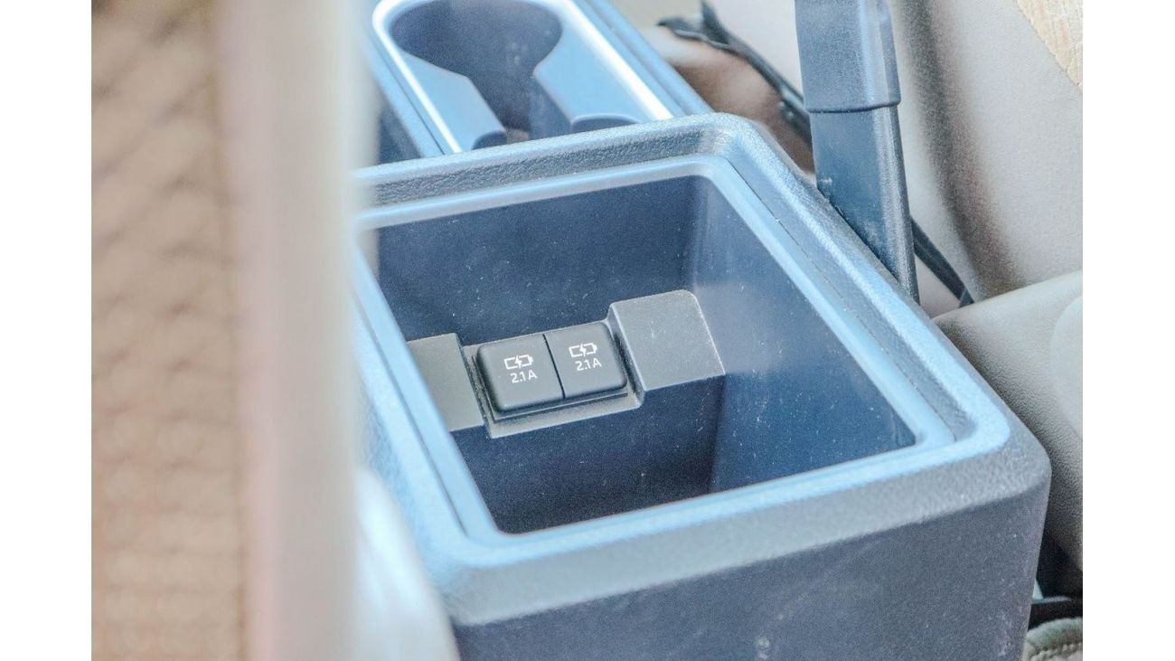 Toyota Land Cruiser Pick Up TOYOTA LAND CRUISER DOUBLE CABIN PICKUP 4.0L V6 2023