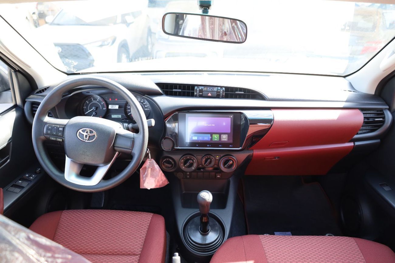 تويوتا هيلوكس 2.4L MT Diesel 2025 Model