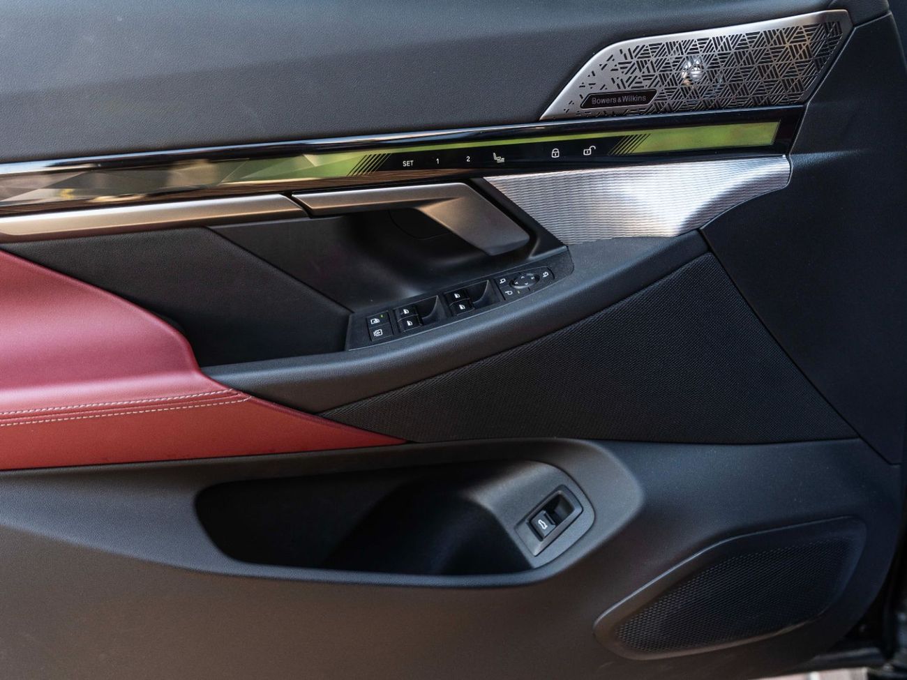 بي أم دبليو 520i M PACKAGE