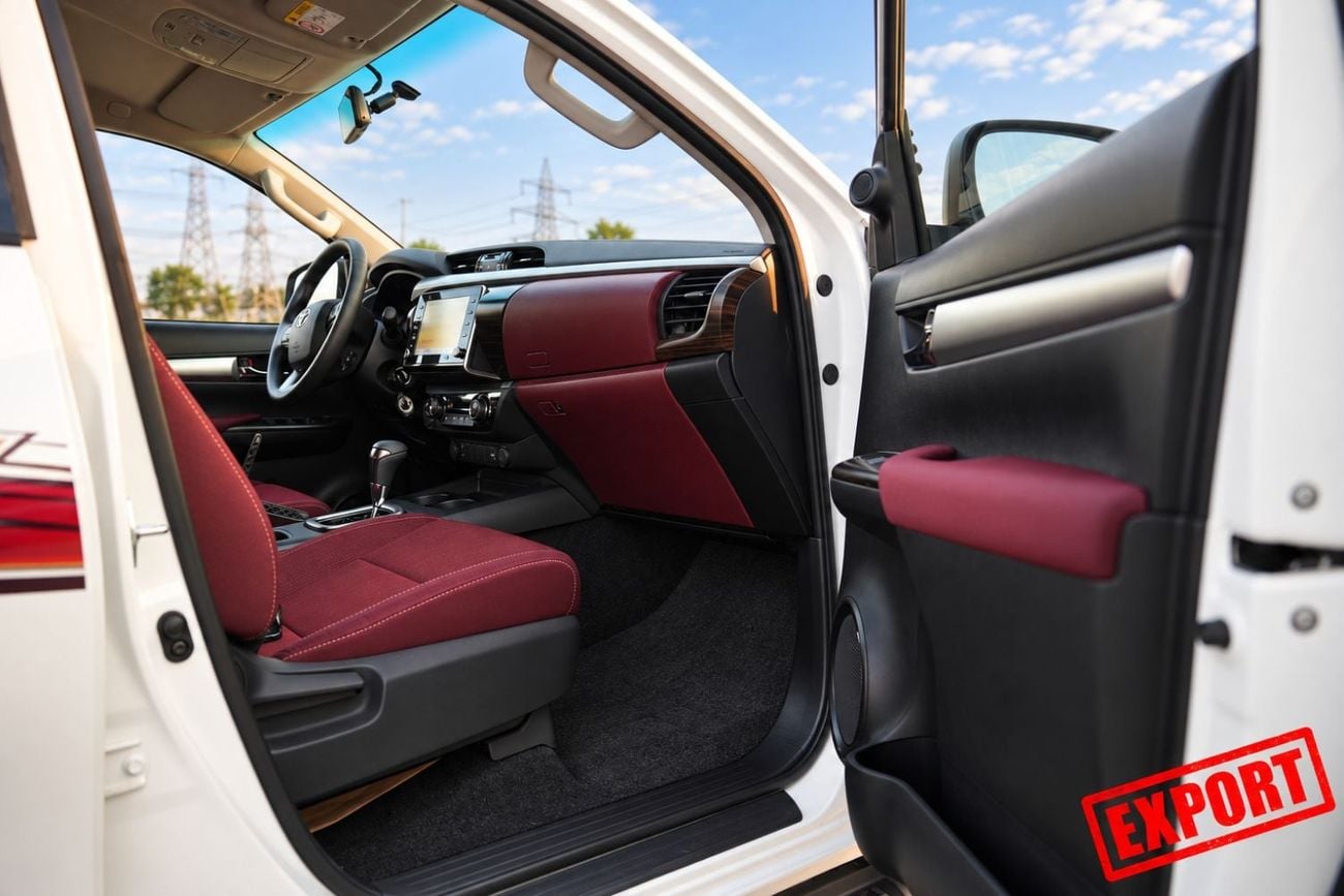 Toyota Hilux SR5 2026 Toyota Hilux 2.8L Diesel 4WD