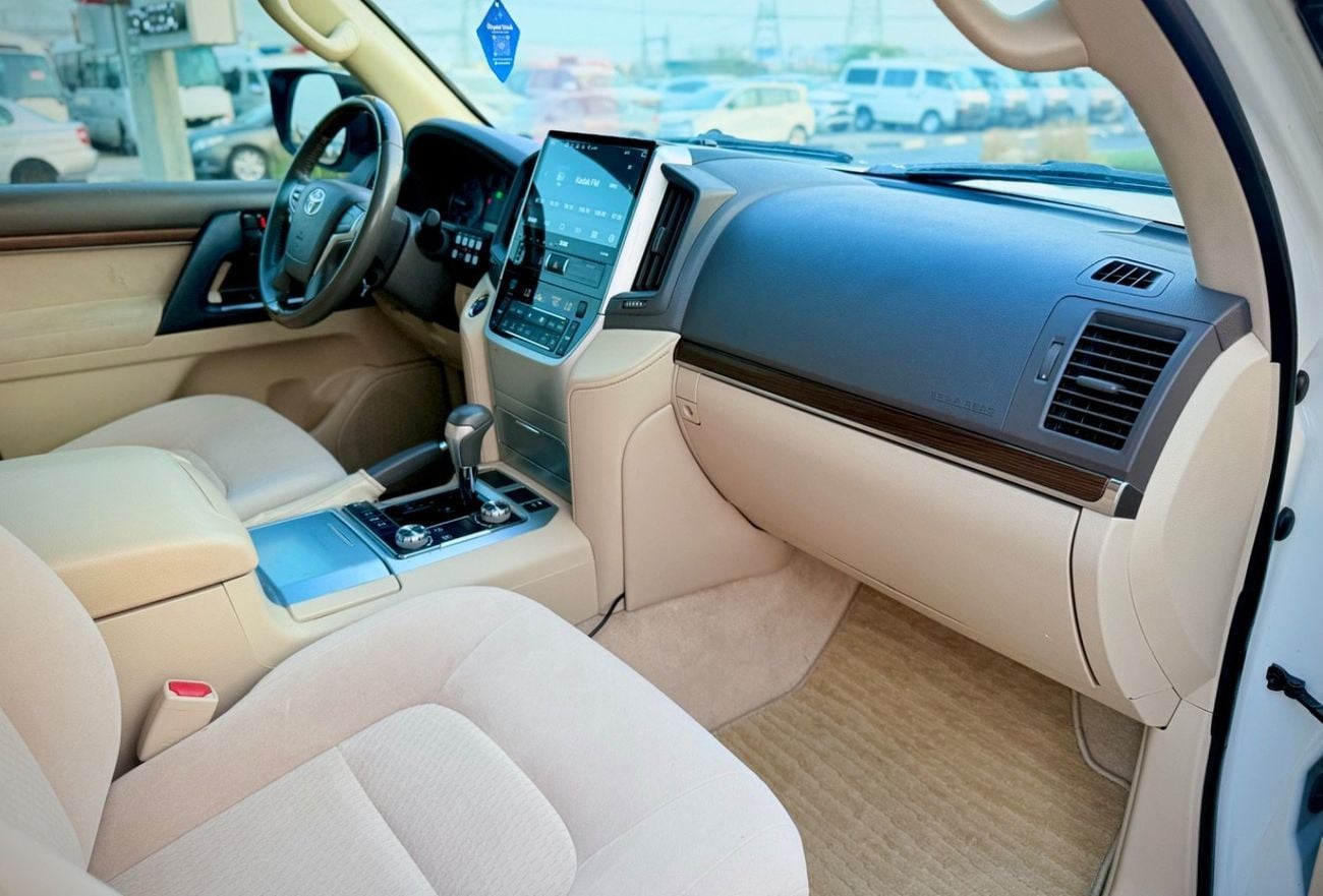 تويوتا لاند كروزر GXR 2020 Model LHD DIESEL ENGINE FULL OPTION