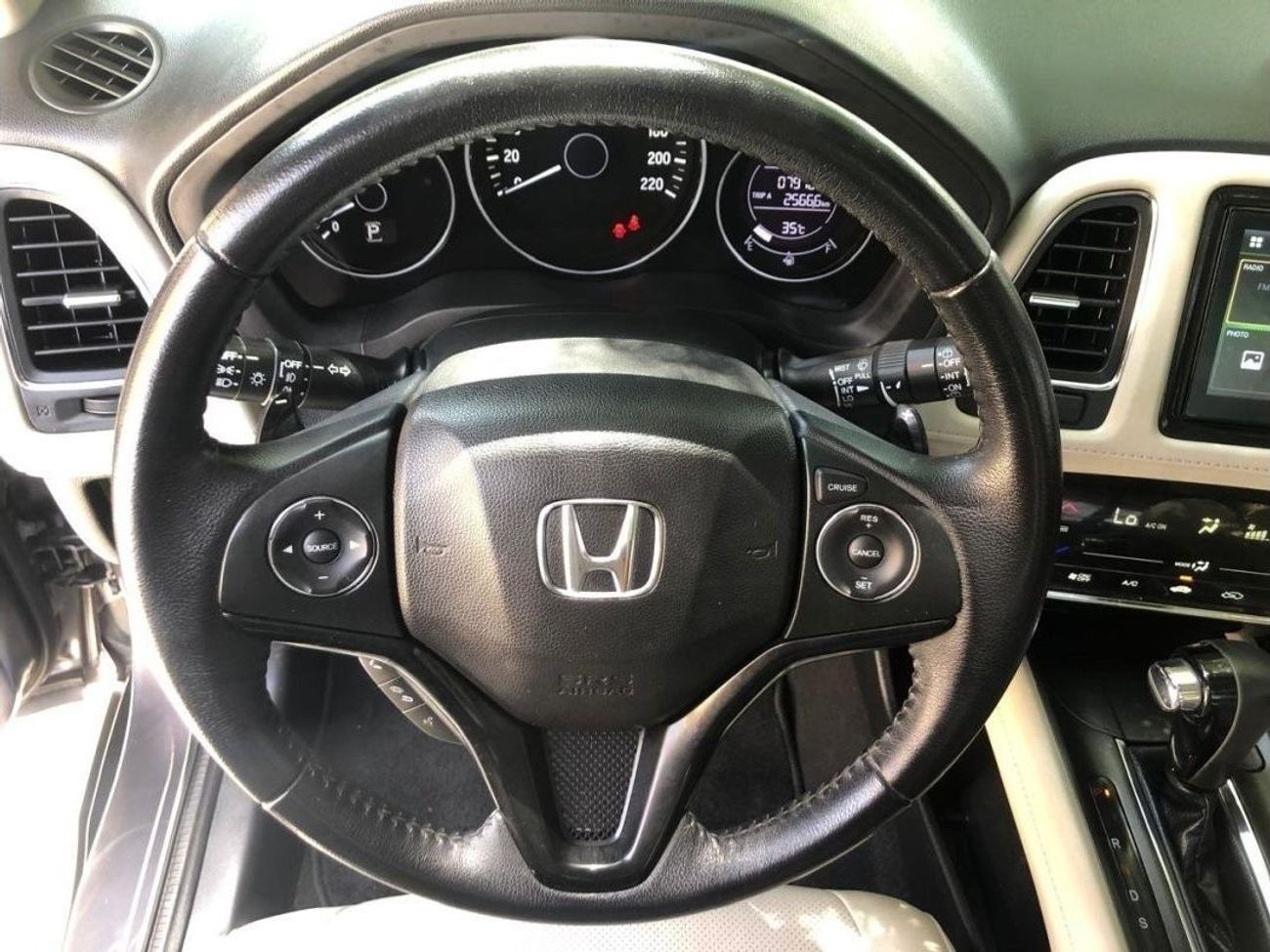 هوندا HRV HONDA,HR-V 2021 FULL OPTIONS GCC,panoramic