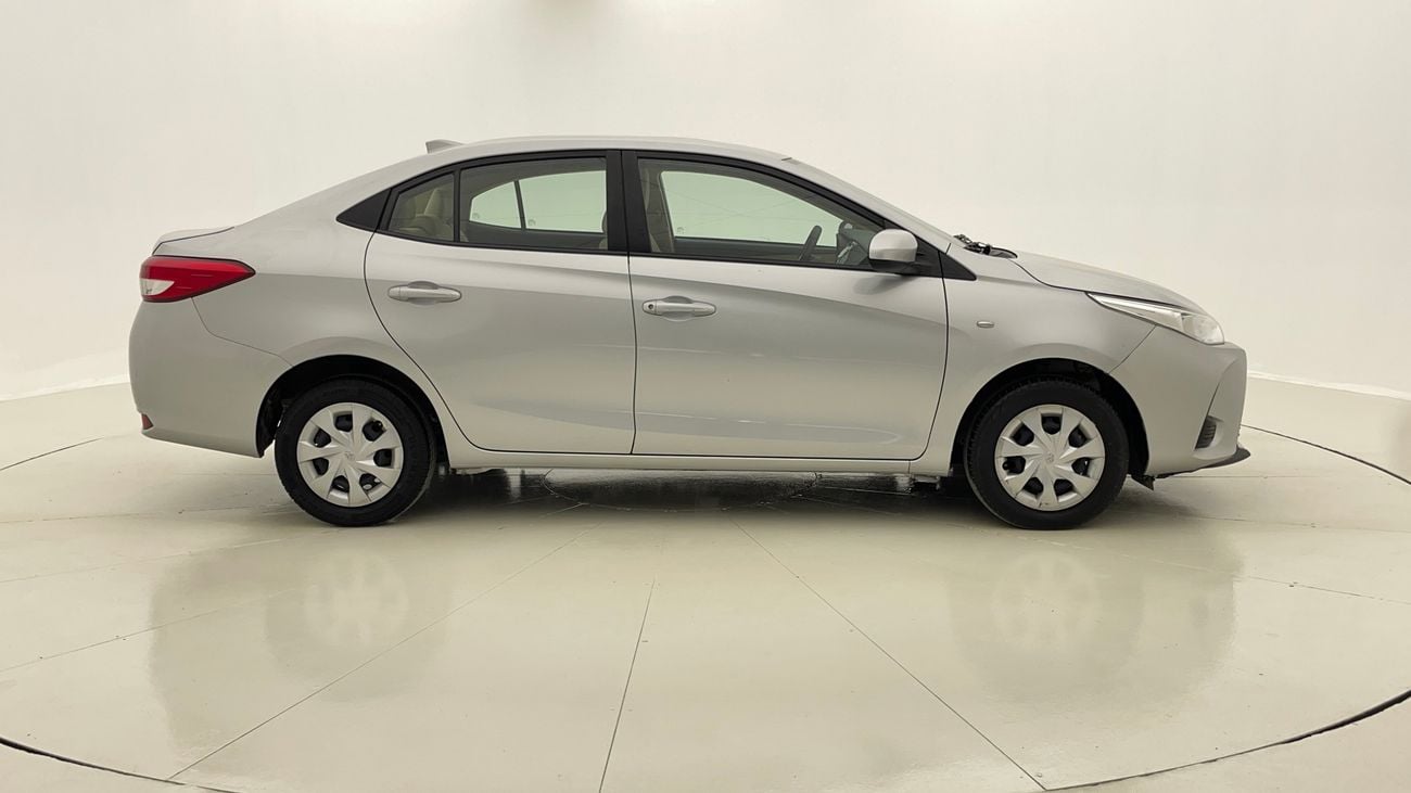 تويوتا يارس SE 1.5 | بدون دفعة مقدمة | اختبار القيادة في المنزل