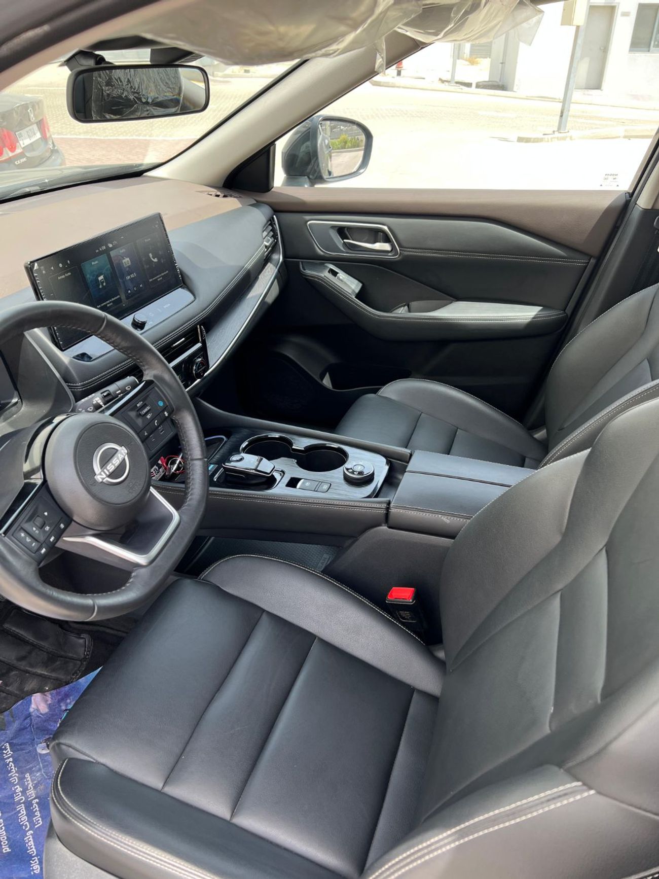 نيسان إكس تريل 1.5L E-POWER 4WD FLAGSHIP HYBRID(SPECIAL PRICE)