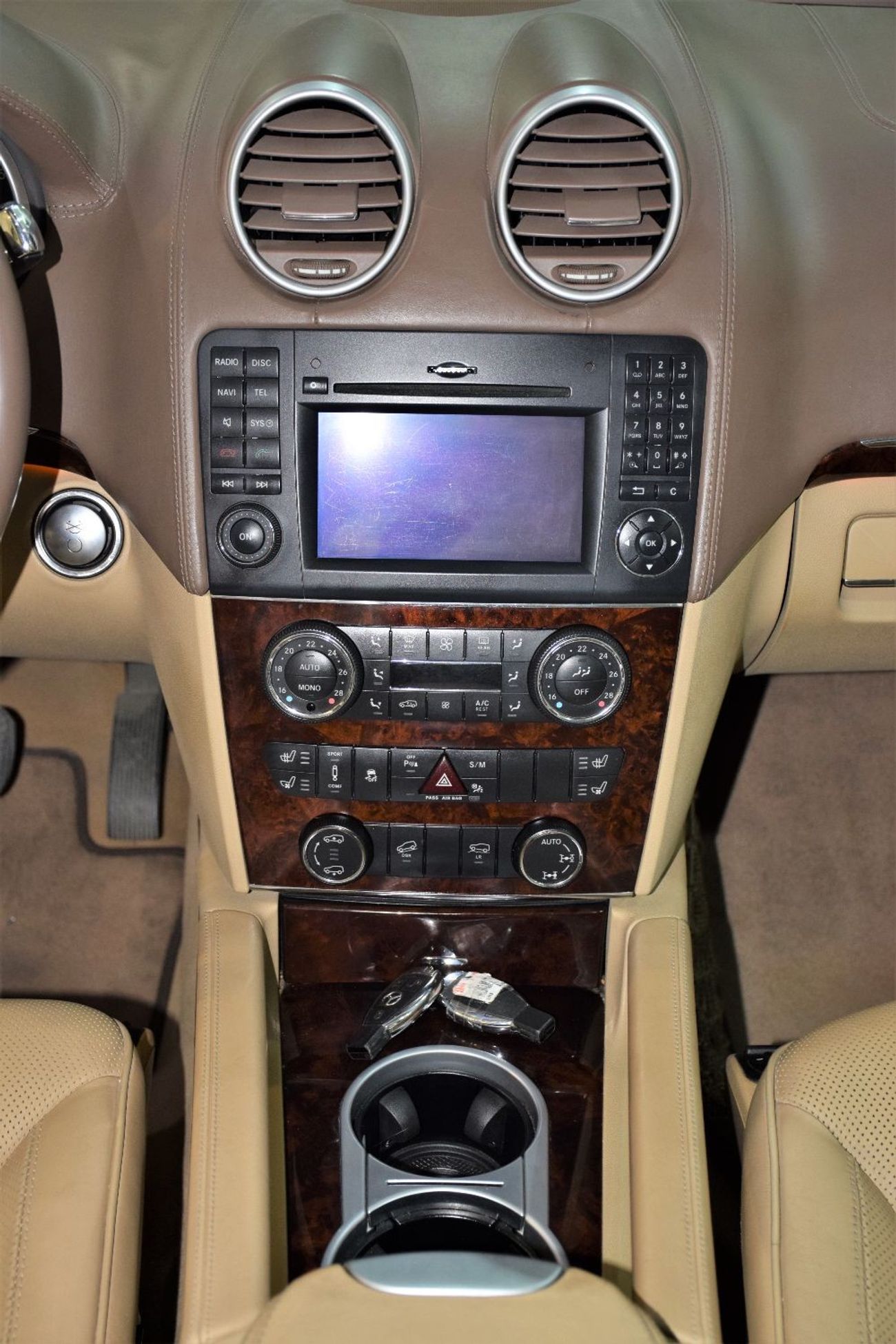 Mercedes-Benz GL 500 EXCELLENT DEAL for our Mercedes Benz GL500 AMG ( 2012 Model ) in White Color GCC Specs