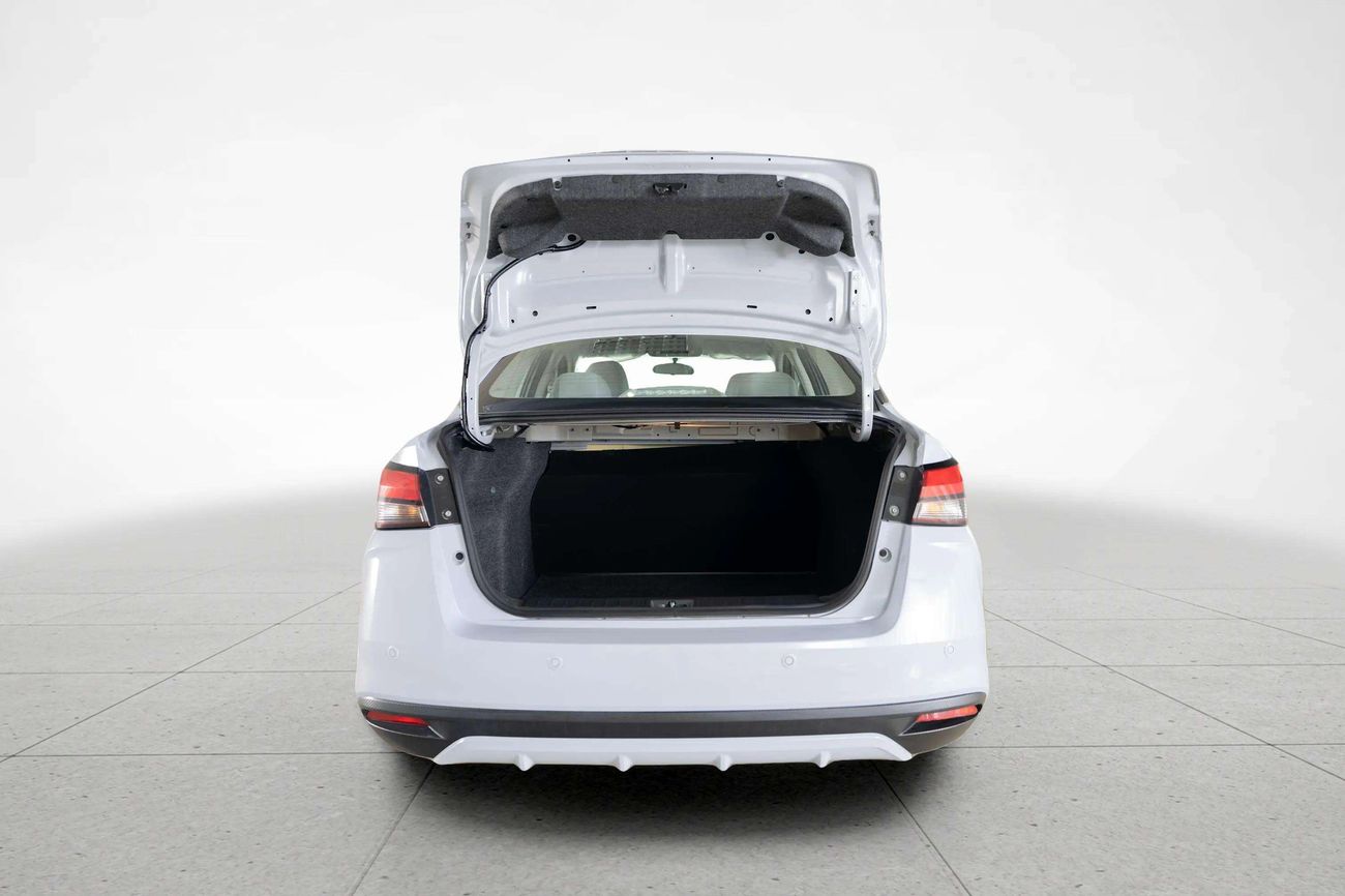 نيسان صني SV 1.6