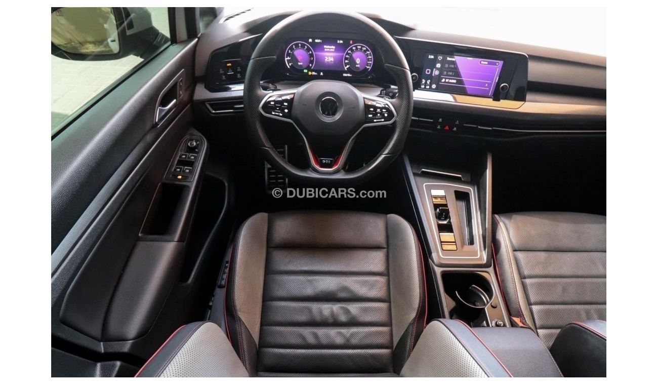 فولكس واجن جولف GTI ليذر