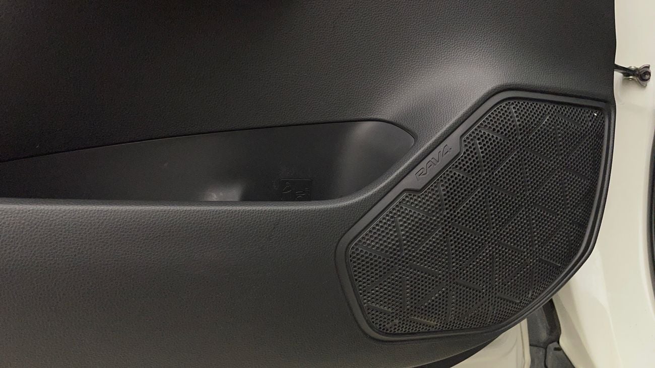 تويوتا راف ٤ EX 2.5 | بدون دفعة مقدمة | اختبار القيادة في المنزل