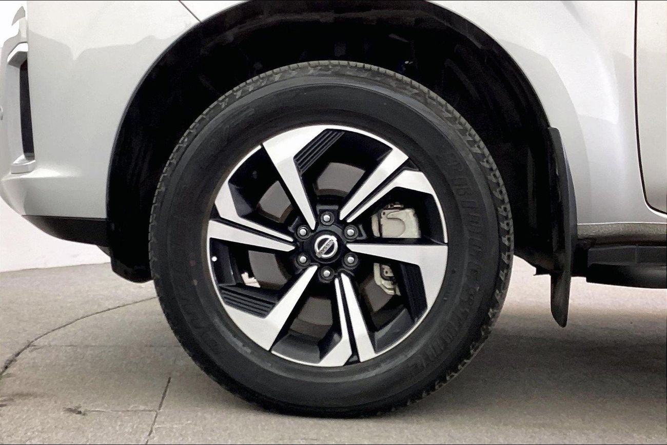 Nissan XTerra Platinum | Guaranteed Warranty | 0 Down Payment