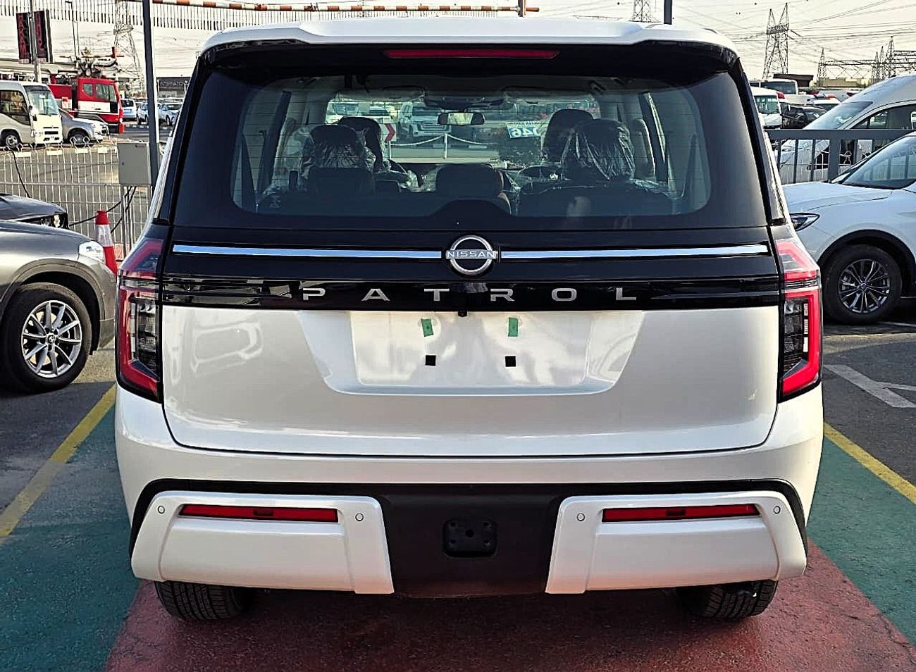 Nissan Patrol Nissan Patrol LE T1 3.5l V6Turbo 4WD Gcc  White Color 2025 MODEL