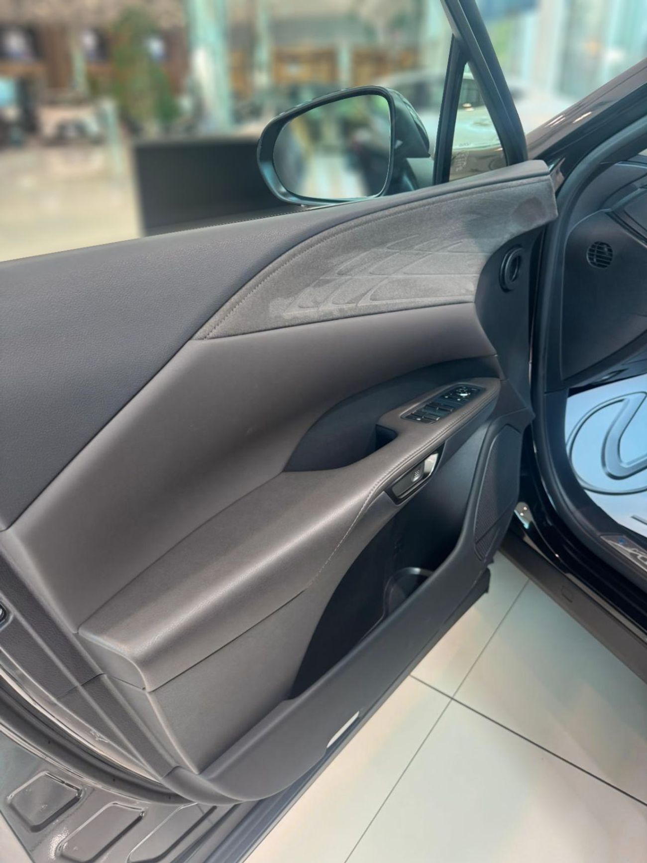 لكزس RX 350 2025 Lexus RX350 Luxury 2.4L AT Petrol AWD