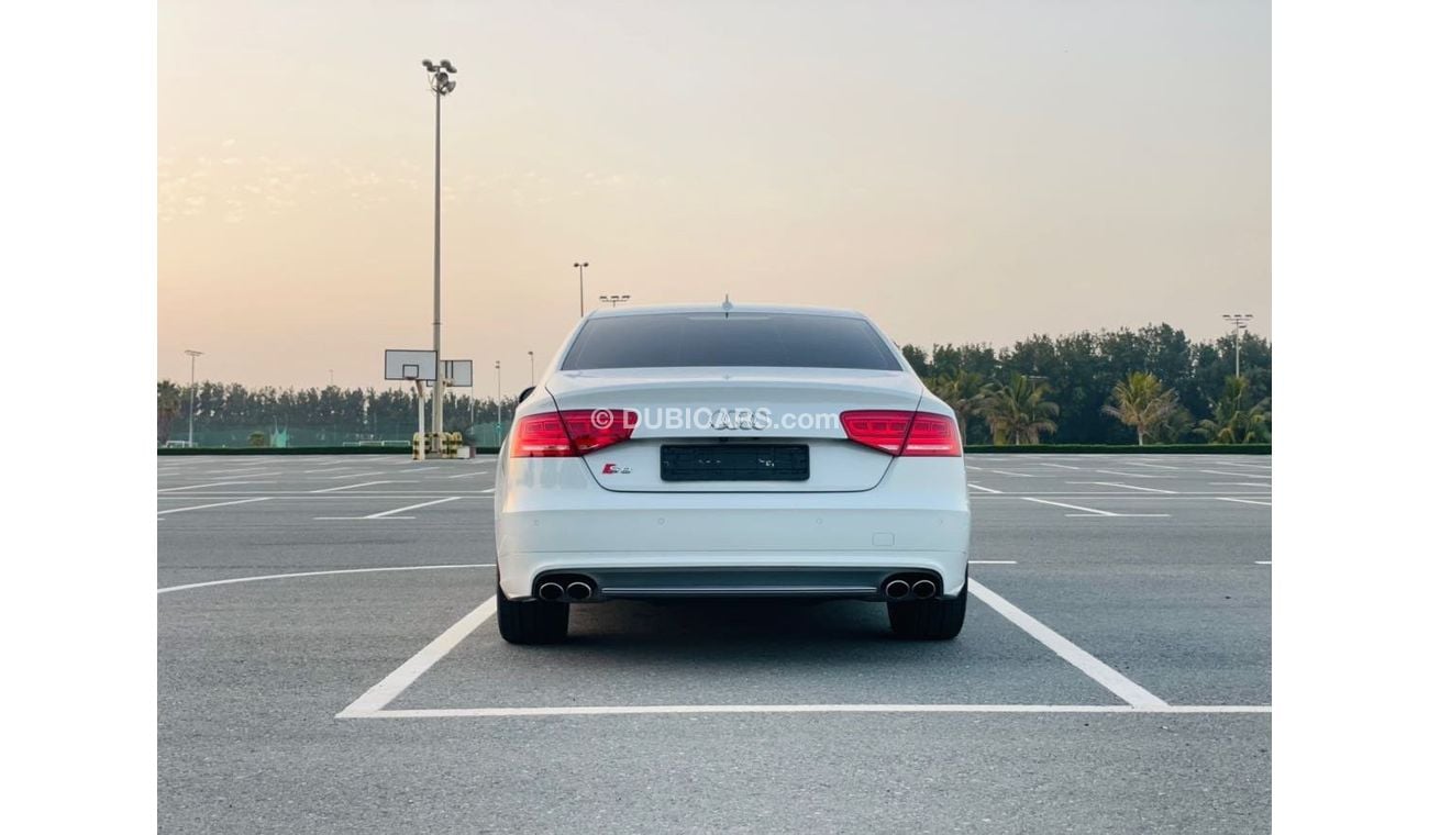 Audi S8 TFSI quattro Top AUDI S8 MODEL 2014 GCC SPACE FULL OPTION FULL SERVER HISTORY IN COMPANY