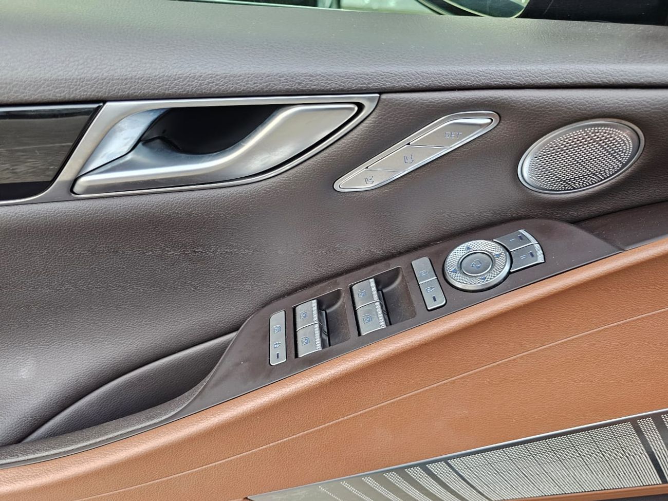 جينيسس G80 Royal 3.5L AWD