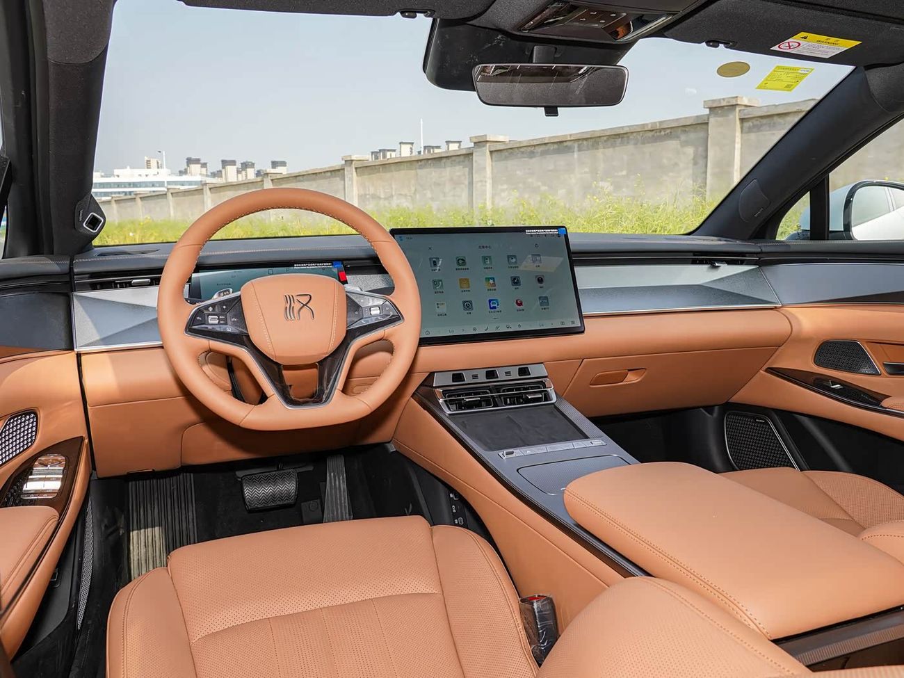 BYD HAN L EV 701KM LiDAR Premium Edition | 2025 | Coming Soon