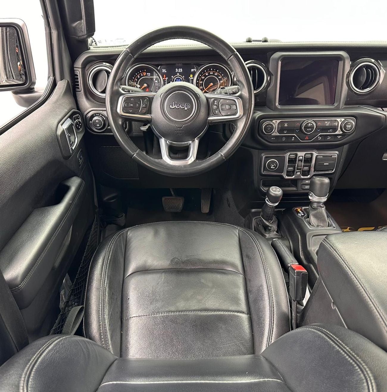 Jeep Wrangler 2019 Jeep Wrangler Unlimited Sahara, Oct/2026 Jeep Warranty, Jeep Full Service History, GCC