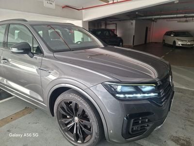 فولكس واجن طوارق R-Line 3.0L 4WD