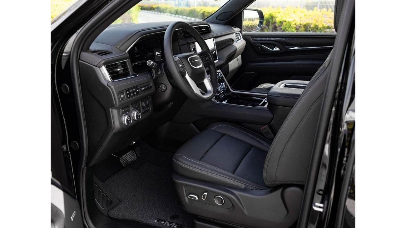 GMC Yukon Denali XL 4WD/GCC/5 years warranty/2023. Local Registration +5%