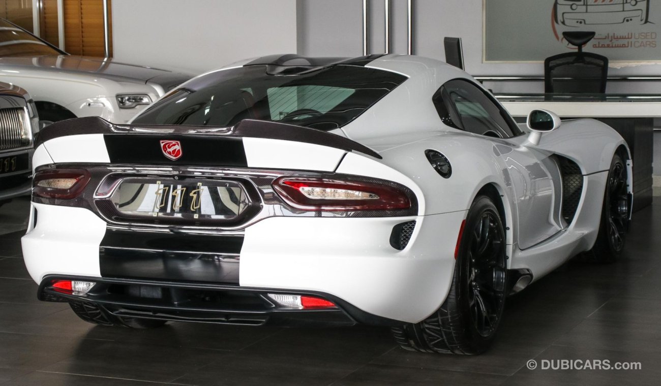 Dodge Viper