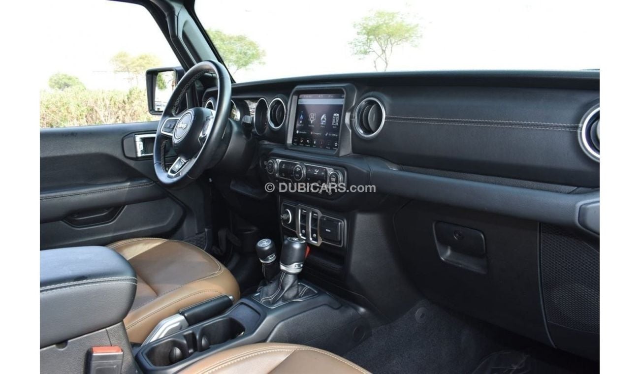 جيب رانجلر صحارى