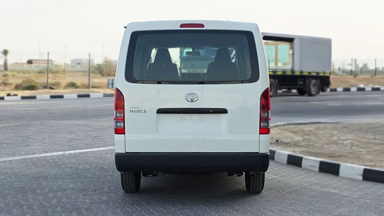 Toyota Hiace GL Toyota/HIACE D/ 2.5L PNL VAN AC STD RF MT