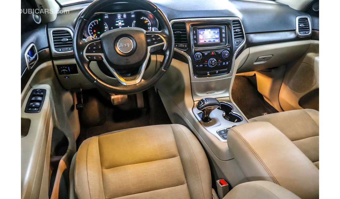 جيب جراند شيروكي Jeep Grand Cherokee Laredo 2014 GCC under Warranty with Zero Down-Payment.